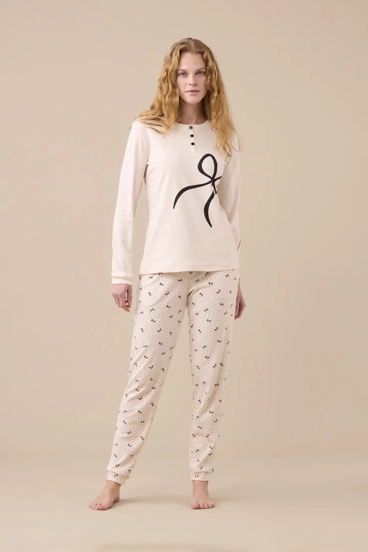 Pigiama donna invernale in caldo cotone articolo big fiocco.