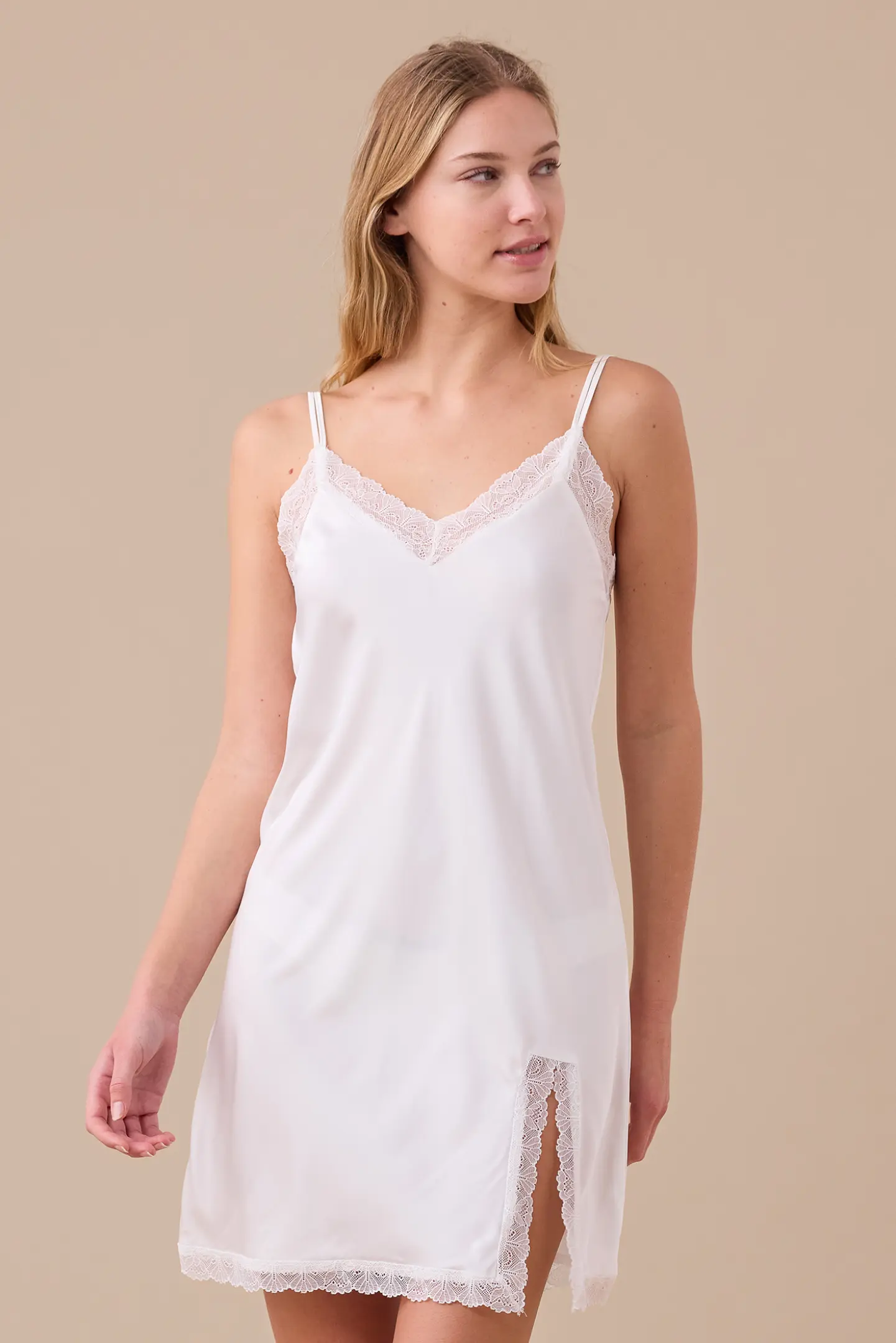 Camicia da notte donna raso articolo bride.