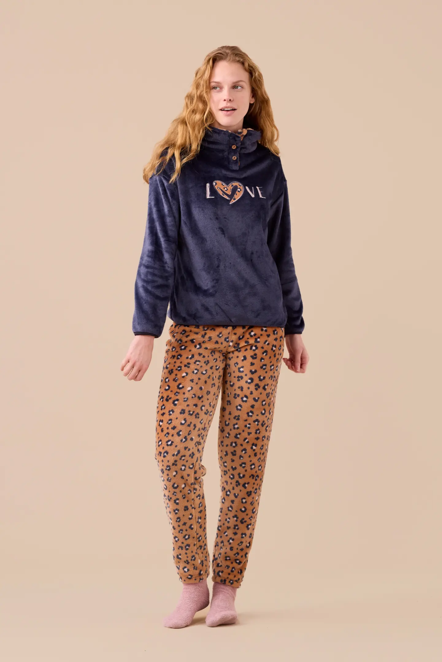 Pigiama donna coral articolo animalier.