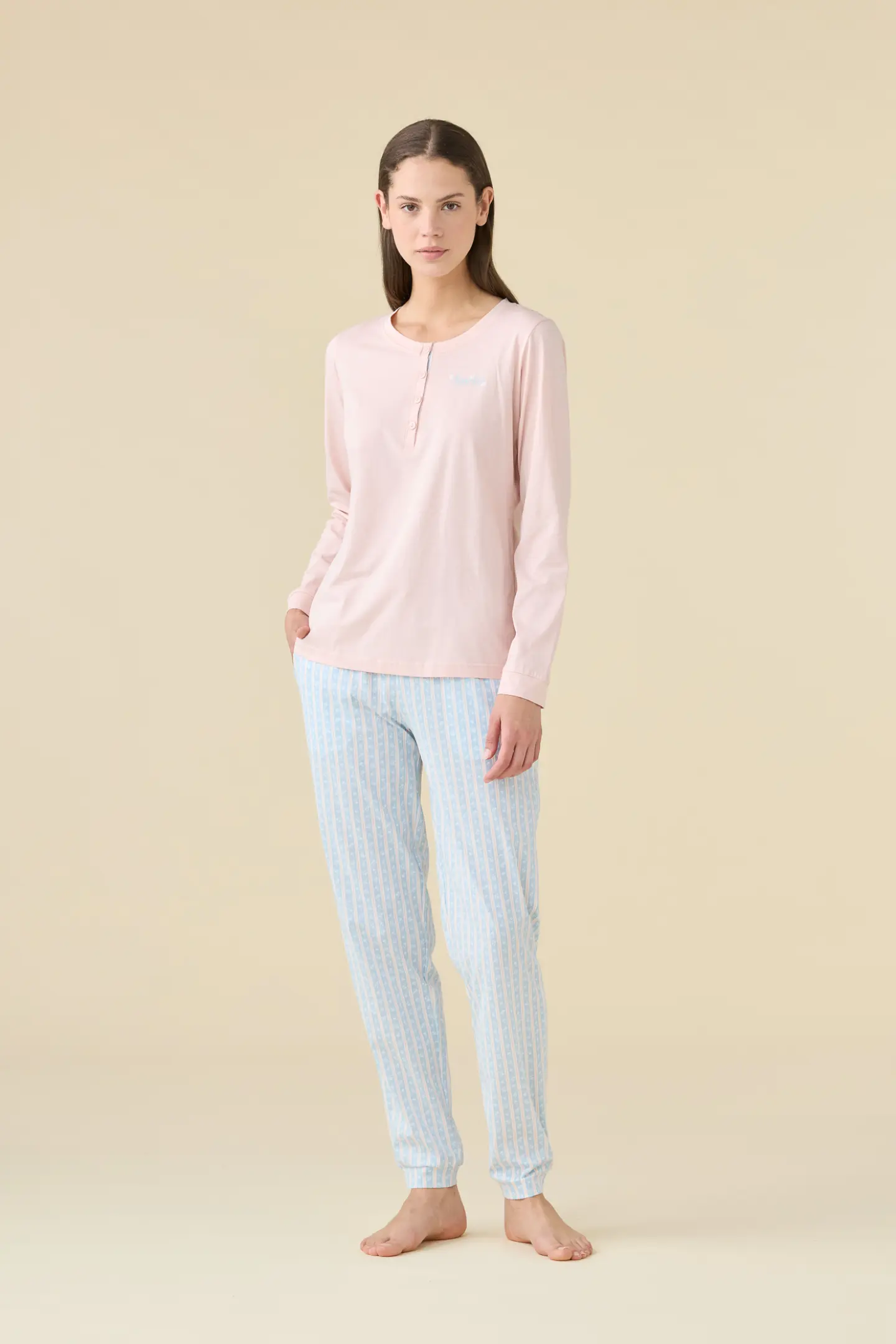 Pigiama donna estivo in cotone articolo romantic.