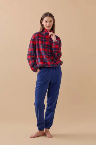 1758875312-68d64eb0c8b85.jpg