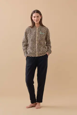 1758876070-68d651a65d818.jpg