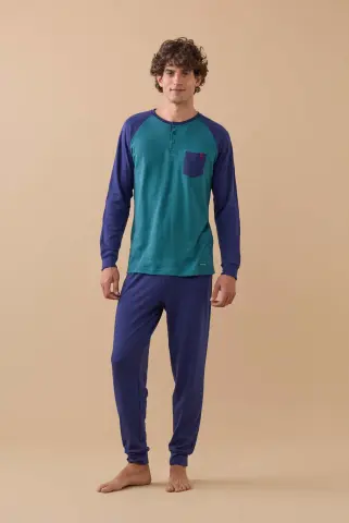 1758879089-68d65d7151a0a.jpg